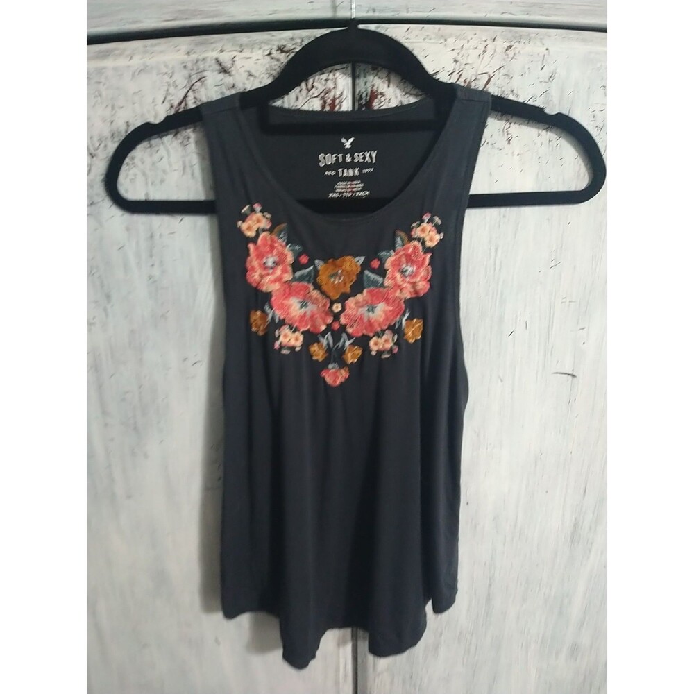Abercrombie Soft & Sexy Embroidered Tank Top Gray Boho Floral Feminine Summer
